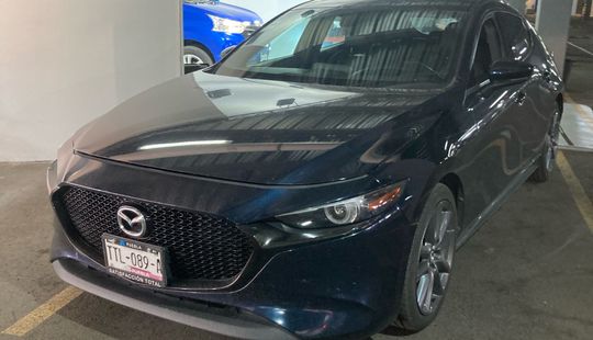 Mazda • Mazda 3