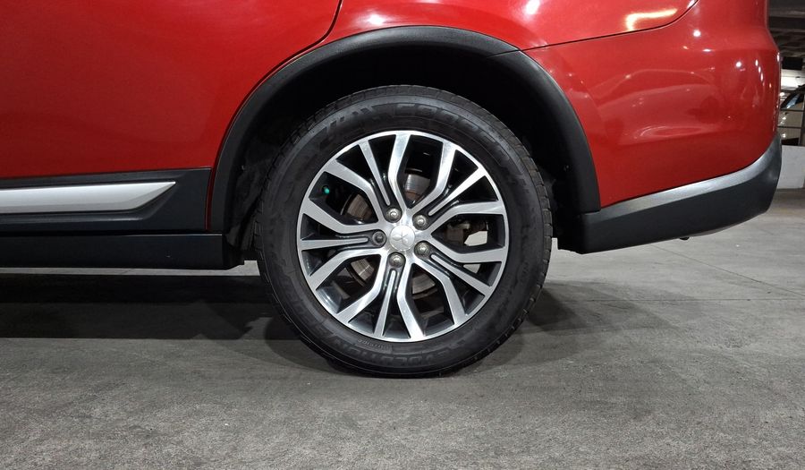 Mitsubishi Outlander 2.4 ES Suv 2017