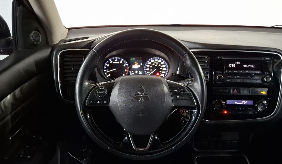 Mitsubishi Outlander 2.4 ES Suv 2017