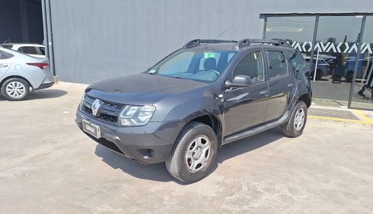 Renault • Duster