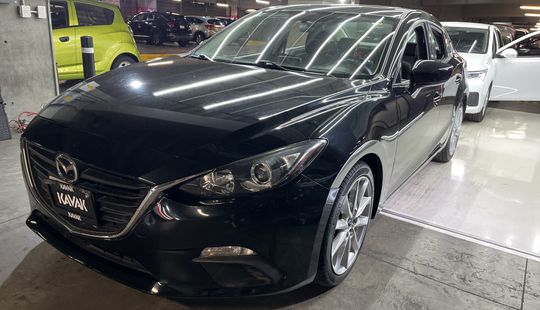 Mazda • Mazda 3