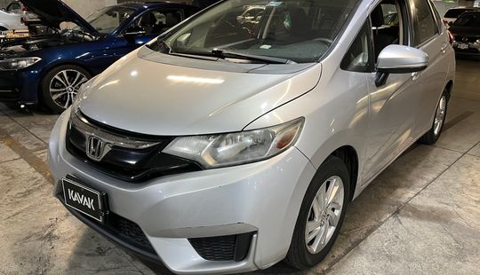 Honda • Fit