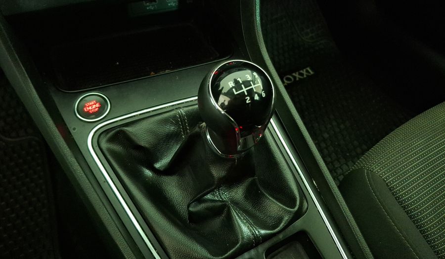 Seat Leon 1.4 TSI 150 HP STYLE Hatchback 2020