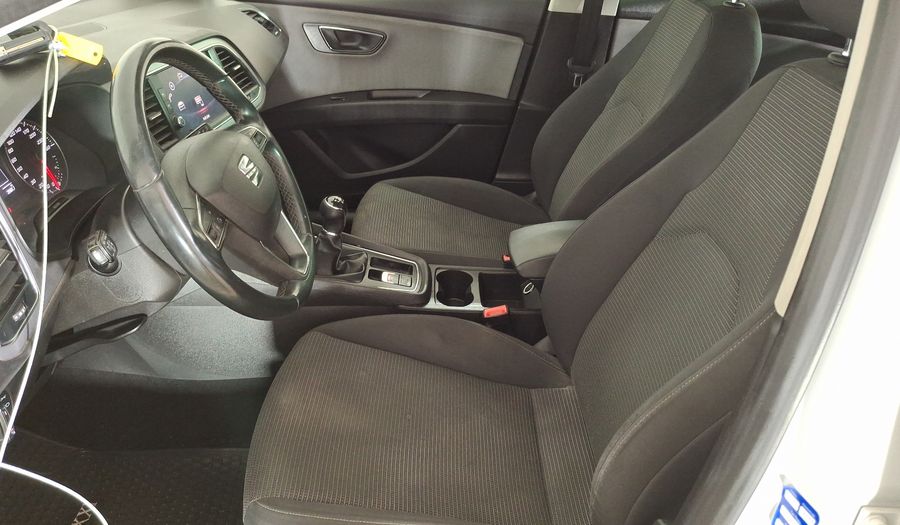 Seat Leon 1.4 TSI 150 HP STYLE Hatchback 2020