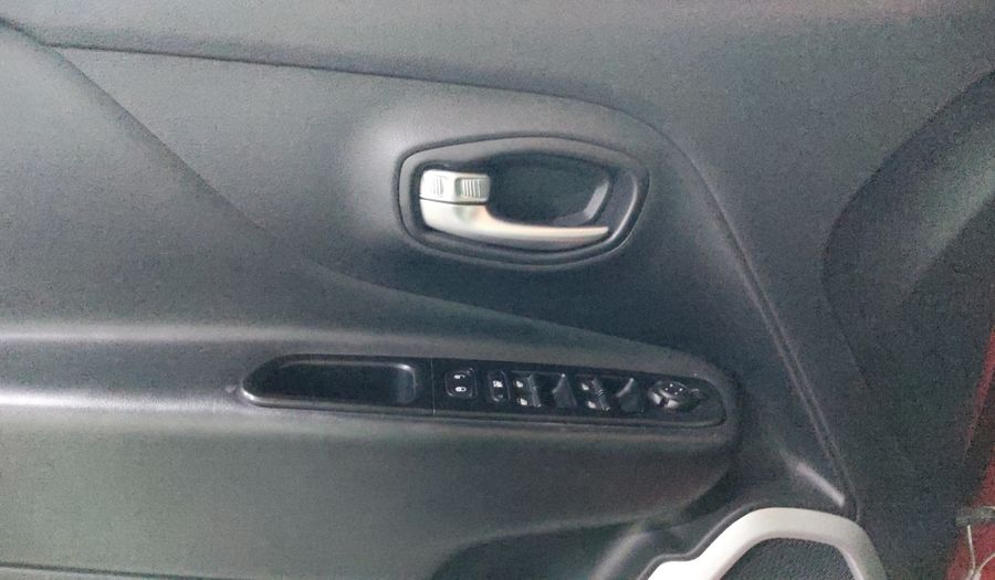 Jeep Renegade 1.8 LATITUDE AUTO Suv 2021