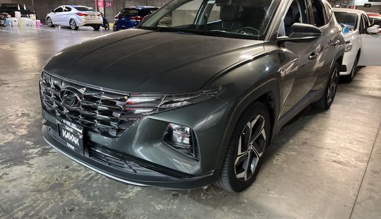 Hyundai • Tucson