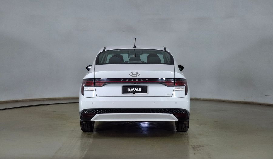 Hyundai Accent 1.5 AUTO PLUS Sedan 2025