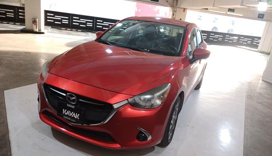 Mazda • Mazda 2