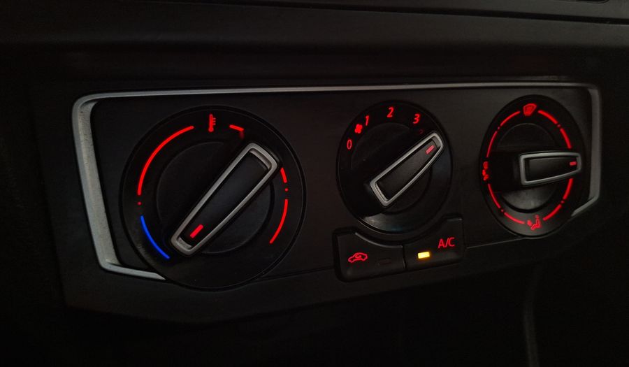 Volkswagen Gol 1.6 TRENDLINE Hatchback 2017