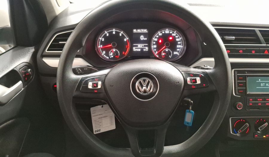 Volkswagen Gol 1.6 TRENDLINE Hatchback 2017