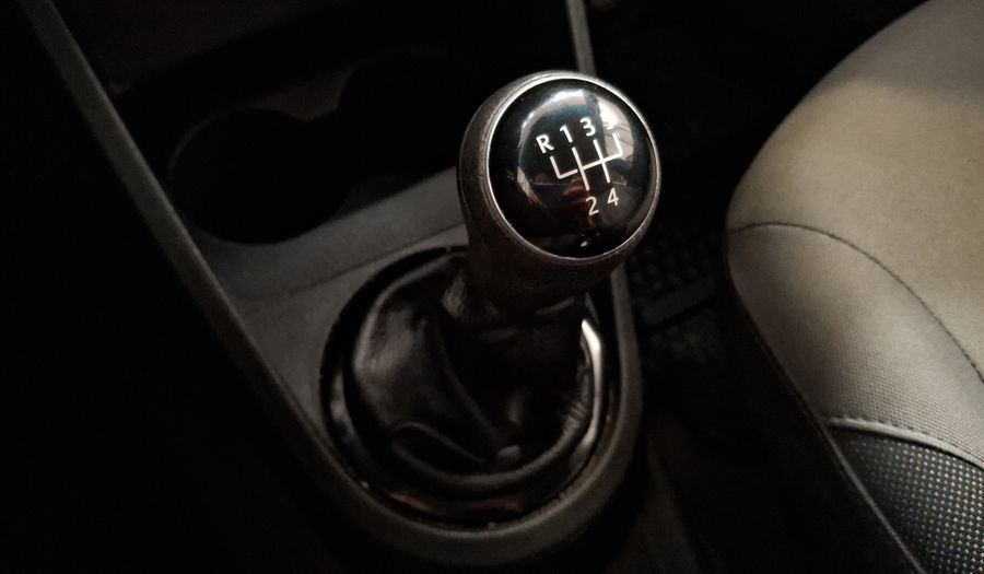 Volkswagen Gol 1.6 TRENDLINE Hatchback 2017