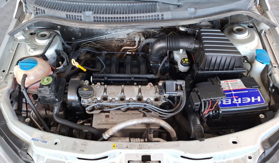 Volkswagen Gol Trend 1.6 TRENDLINE MY17 Hatchback 2017