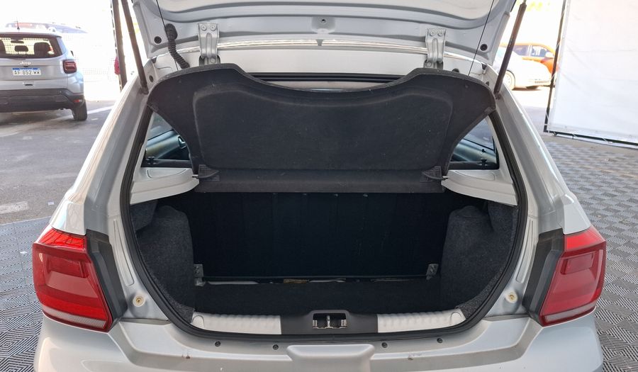 Volkswagen Gol Trend 1.6 TRENDLINE MY17 Hatchback 2017