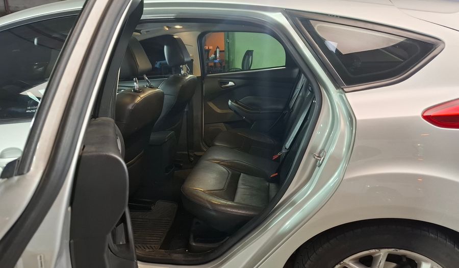 Ford Focus Iii 2.0 SE PLUS AT Hatchback 2017