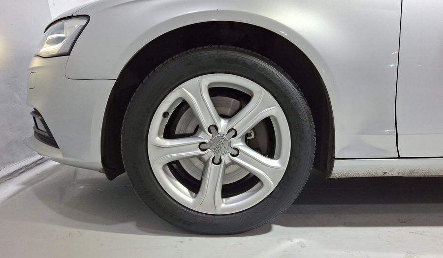 Audi A4 2.0 TFSI TRENDY PLUS MULTITRONIC Sedan 2013