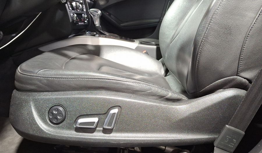 Audi A4 2.0 TFSI TRENDY PLUS MULTITRONIC Sedan 2013