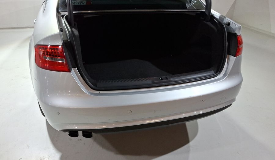 Audi A4 2.0 TFSI TRENDY PLUS MULTITRONIC Sedan 2013