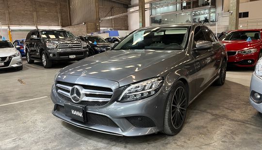 Mercedes Benz • Clase C