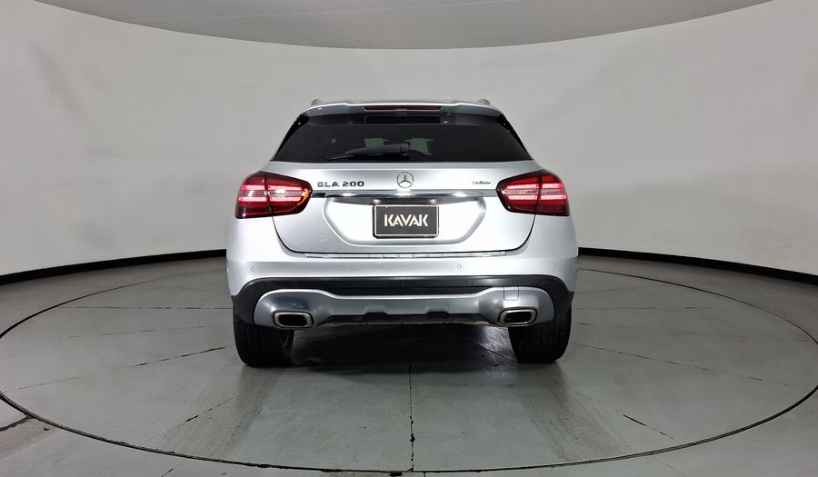 Mercedes Benz Clase Gla 1.6 GLA 200 SPORT DCT Suv 2020