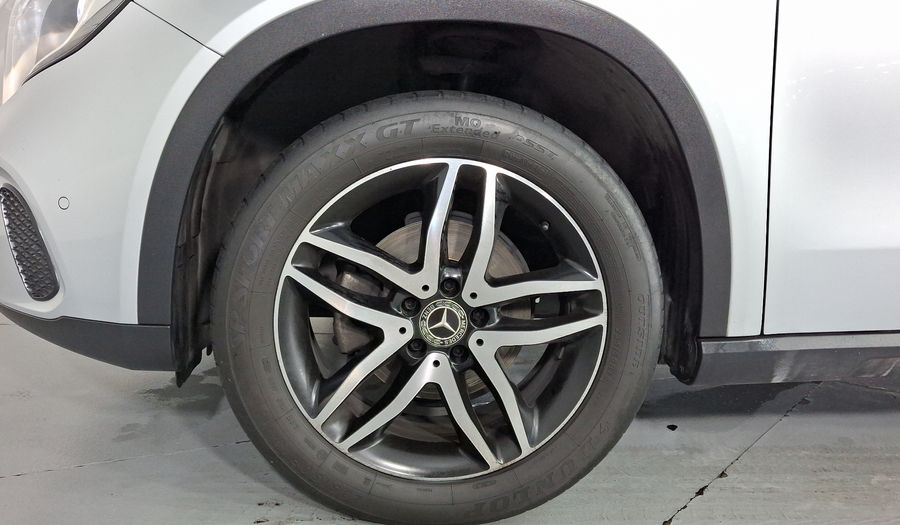 Mercedes Benz Clase Gla 1.6 GLA 200 SPORT DCT Suv 2020