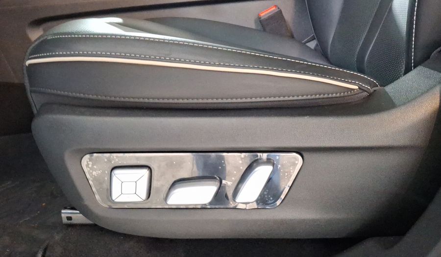 Great Wall Tank 300 2.0 HEV LUXURY LAUNCHING EDITION AT 4WD Suv 2024