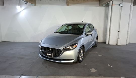 Mazda • Mazda 2