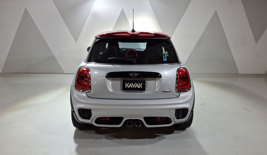 Mini John Cooper Works 2.0 JOHN COOPER WORKS HOT CHILI AT Hatchback 2018