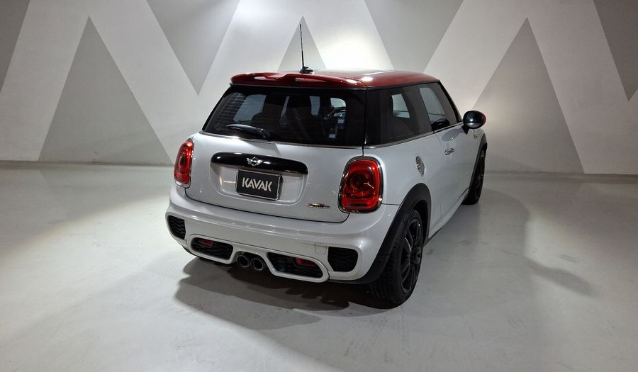 Mini John Cooper Works 2.0 JOHN COOPER WORKS HOT CHILI AT Hatchback 2018