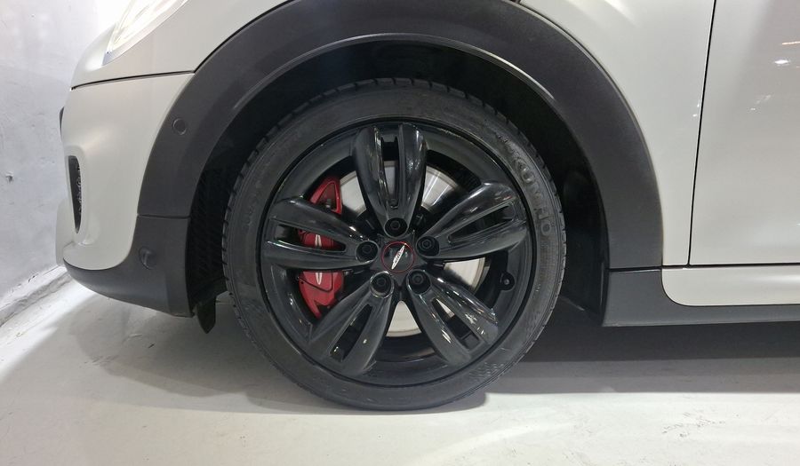 Mini John Cooper Works 2.0 JOHN COOPER WORKS HOT CHILI AT Hatchback 2018