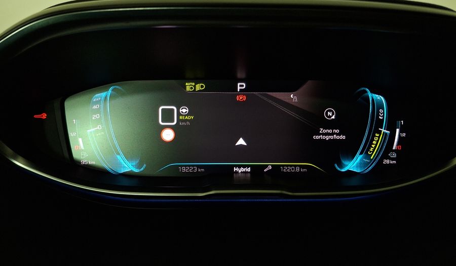 Peugeot 3008 1.6 HYBRID4 300 E-AUTO8 GT Suv 2024