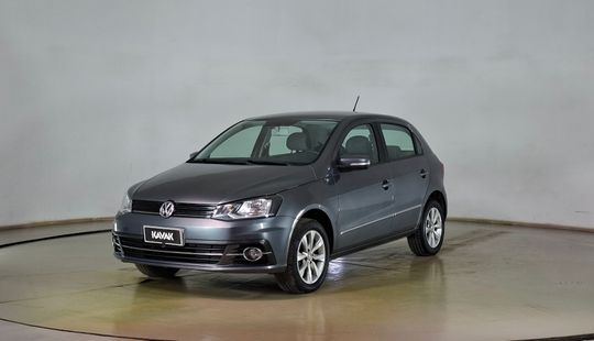 Volkswagen • Gol