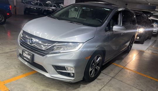 Honda • Odyssey