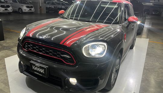 Mini • Countryman