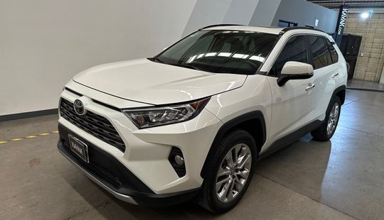 Toyota • RAV4