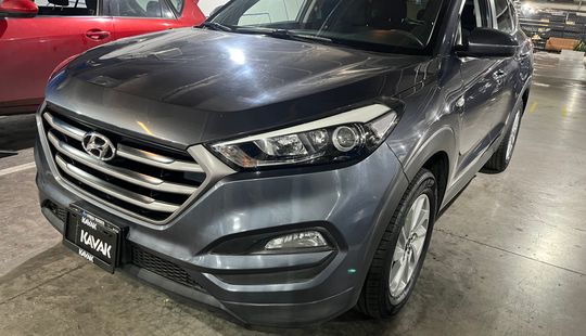 Hyundai • Tucson