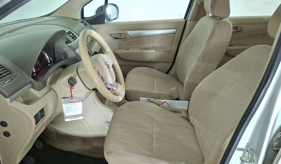 Suzuki Ertiga 1.5 GLX Minivan 2019