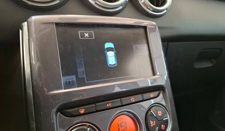 Citroen C3 1.6 SHINE AM17 Hatchback 2017