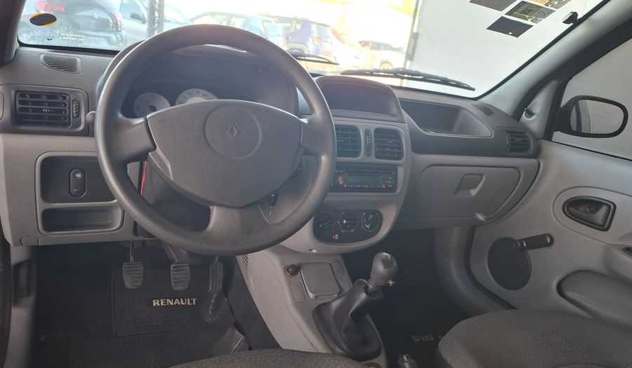 Renault Clio PACK Hatchback 2009