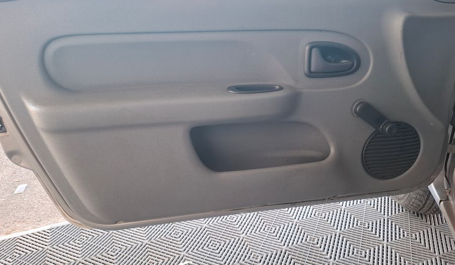 Renault Clio PACK Hatchback 2009