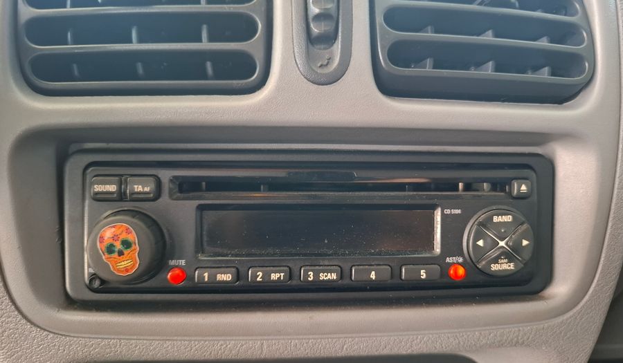 Renault Clio PACK Hatchback 2009