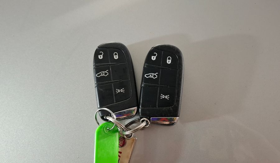 Fiat Cronos 1.8 PRECISION AUTO Sedan 2022