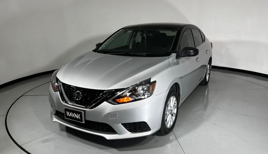 Nissan • Sentra