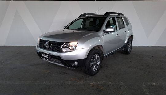Renault • Duster
