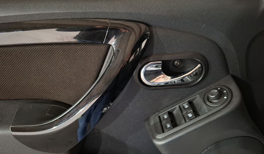 Renault Duster 2.0 INTENS DEH Suv 2020