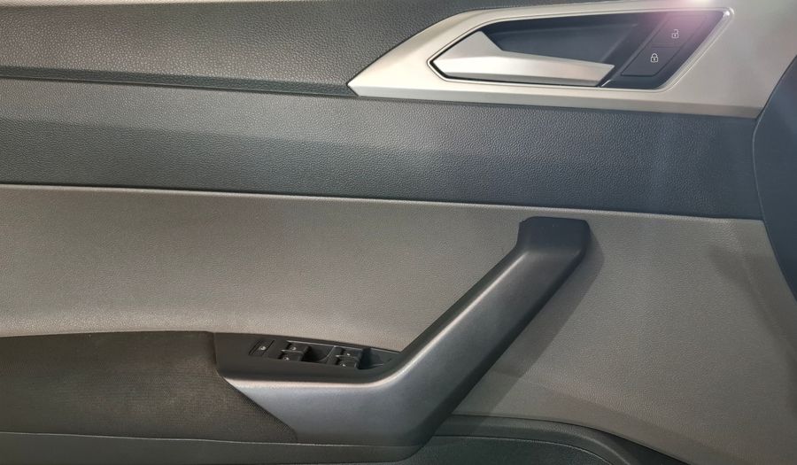 Volkswagen Polo 1.6 MSI HIGHLINE AT Hatchback 2018