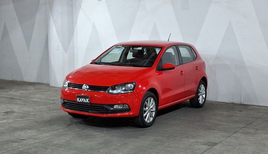 Volkswagen • Polo