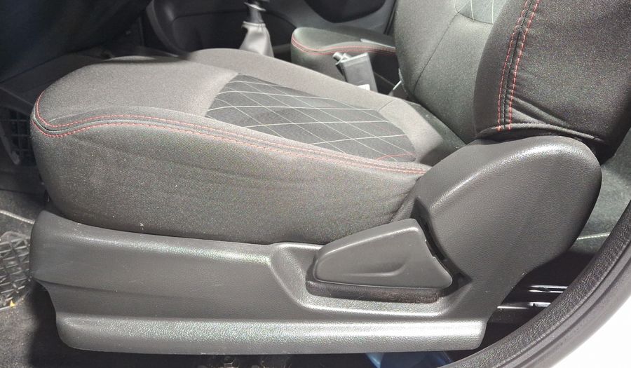 Renault Kwid 1.0 INTENS Hatchback 2023