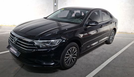 Volkswagen • Vento