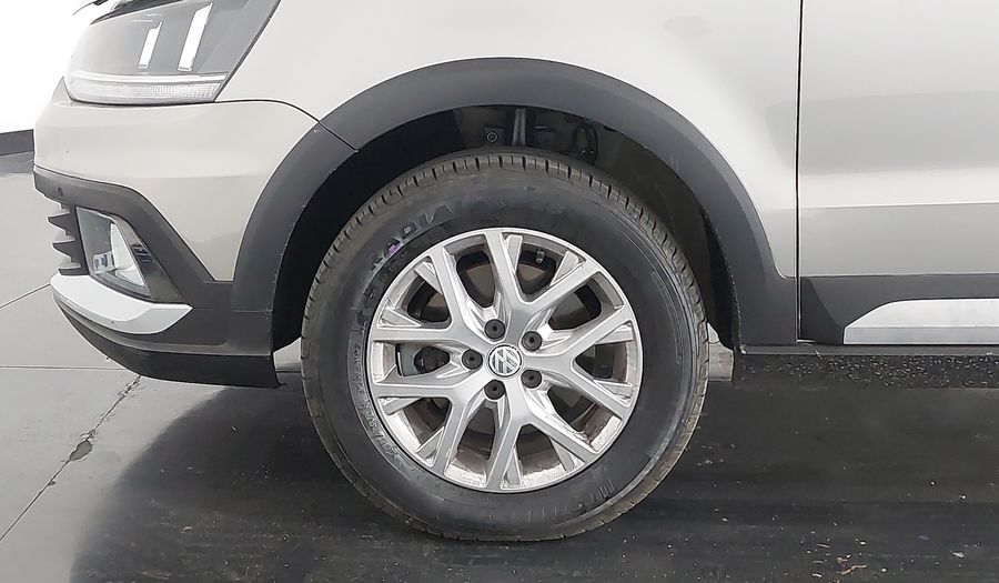 Volkswagen Fox 1.6 16V MSI CROSSFOX I-MOTION Hatchback 2016