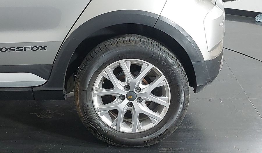 Volkswagen Fox 1.6 16V MSI CROSSFOX I-MOTION Hatchback 2016